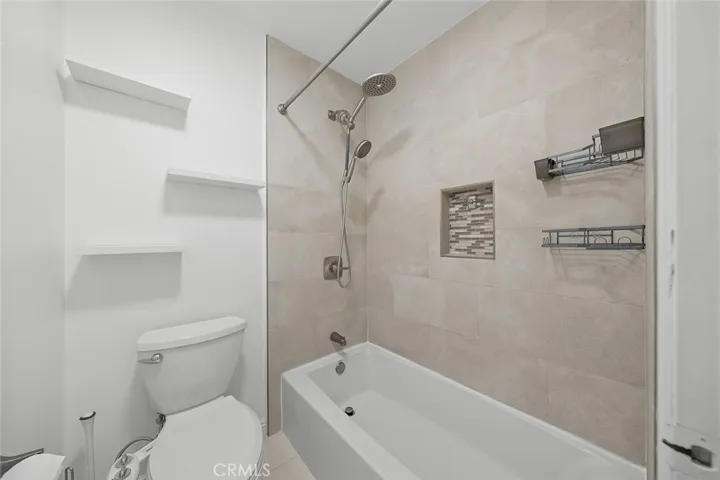 444 S Tustin K3, Orange, California 92866