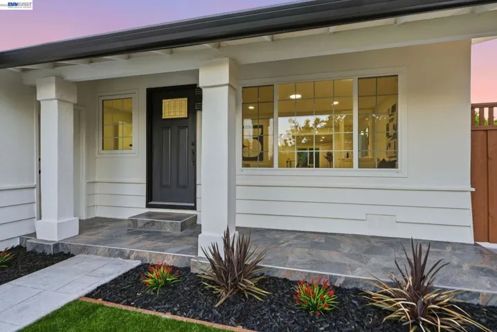 965 Collins Court, Hayward, California 94544