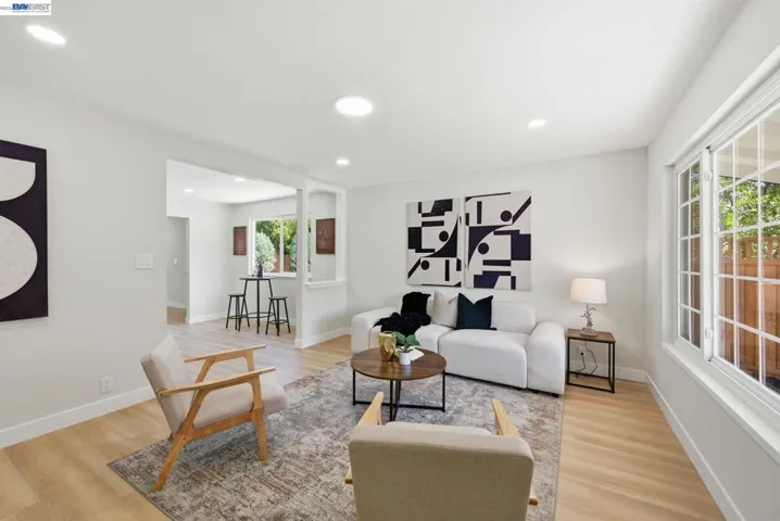 965 Collins Court, Hayward, California 94544