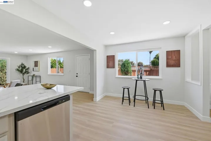 965 Collins Court, Hayward, California 94544