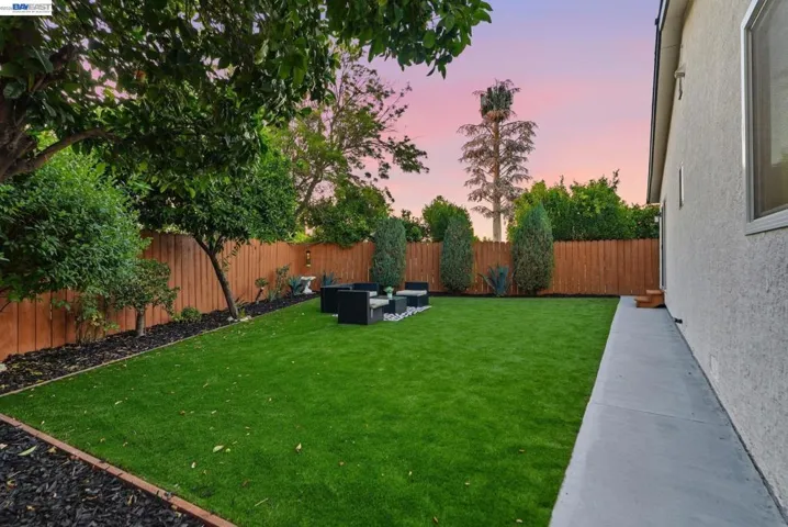 965 Collins Court, Hayward, California 94544