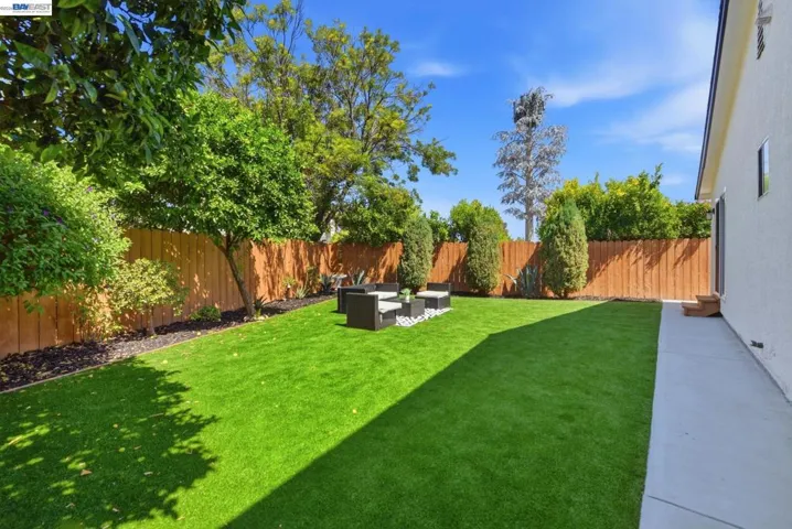 965 Collins Court, Hayward, California 94544