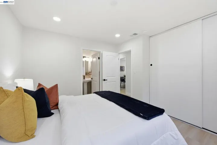 965 Collins Court, Hayward, California 94544