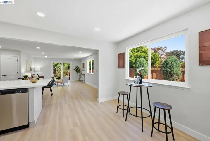 965 Collins Court, Hayward, California 94544