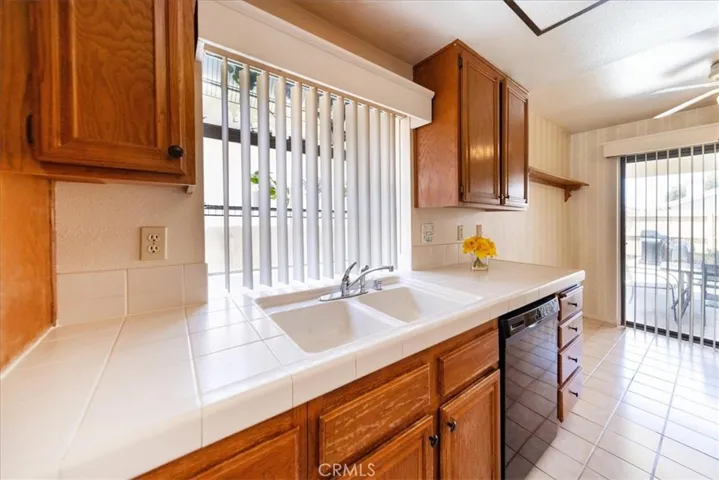 781 Ensenada, Hemet, California 92545