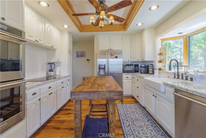 226 Birchwood, Lake Arrowhead, California 92317