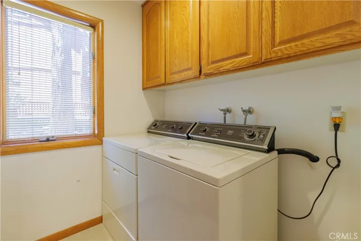 226 Birchwood, Lake Arrowhead, California 92317