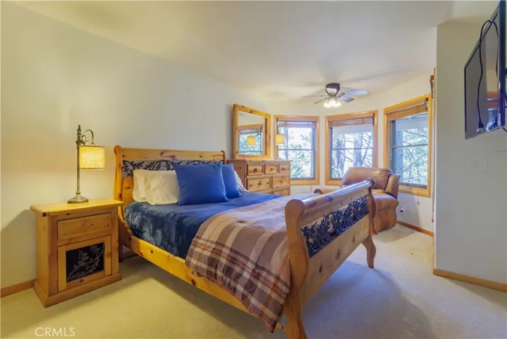 226 Birchwood, Lake Arrowhead, California 92317