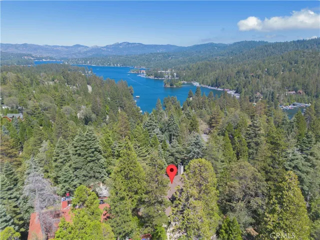 226 Birchwood, Lake Arrowhead, California 92317