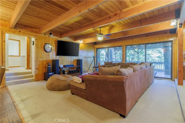 226 Birchwood, Lake Arrowhead, California 92317