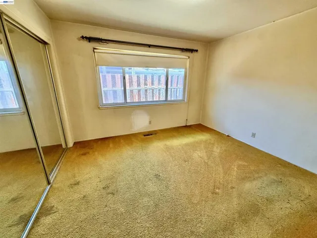 2164 Lakeview Dr, San Leandro, California 94577