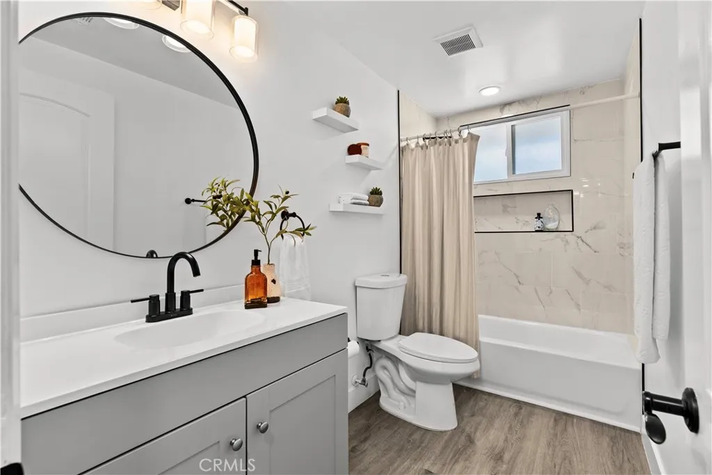 The Guest Bathroom.