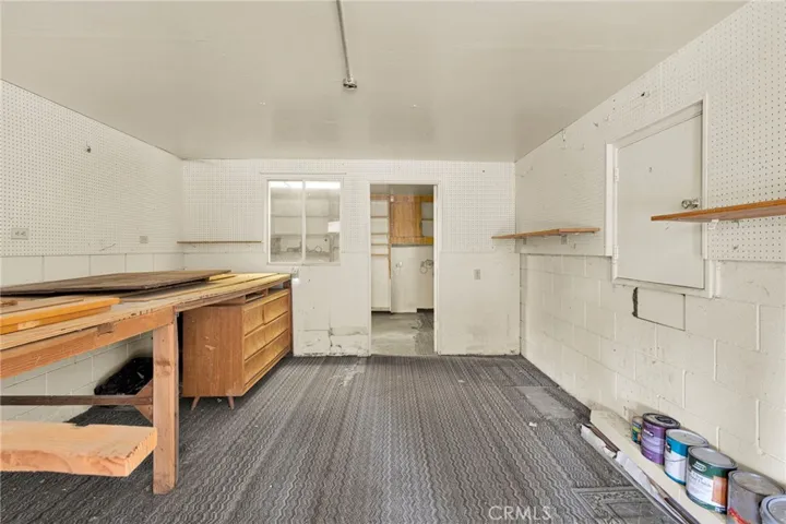 1725 Linnet, Wrightwood, California 92397