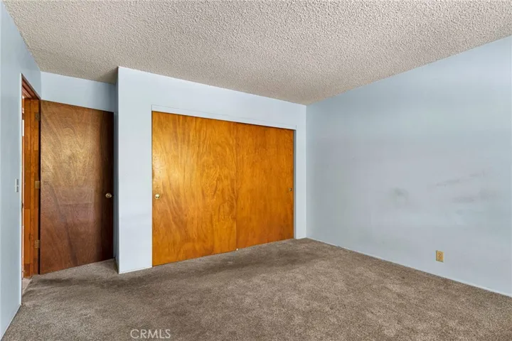 1725 Linnet, Wrightwood, California 92397