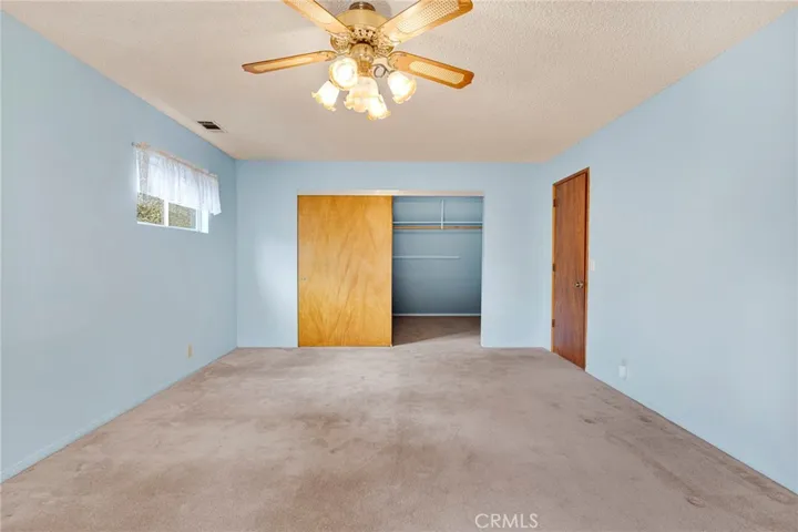 1725 Linnet, Wrightwood, California 92397