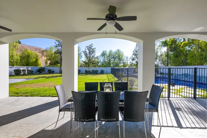 25504 Colette Way, Calabasas, California 91302