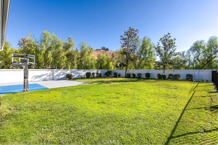 25504 Colette Way, Calabasas, California 91302