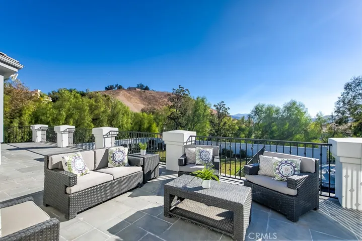 25504 Colette Way, Calabasas, California 91302
