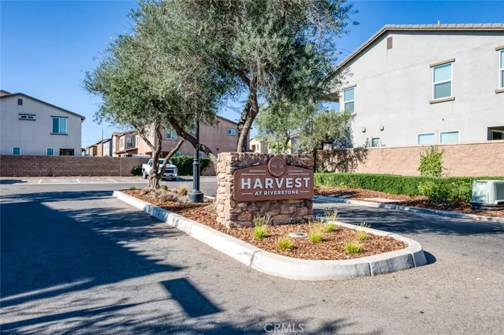 836 Winchell W, Madera, California 93636