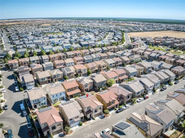 836 Winchell W, Madera, California 93636