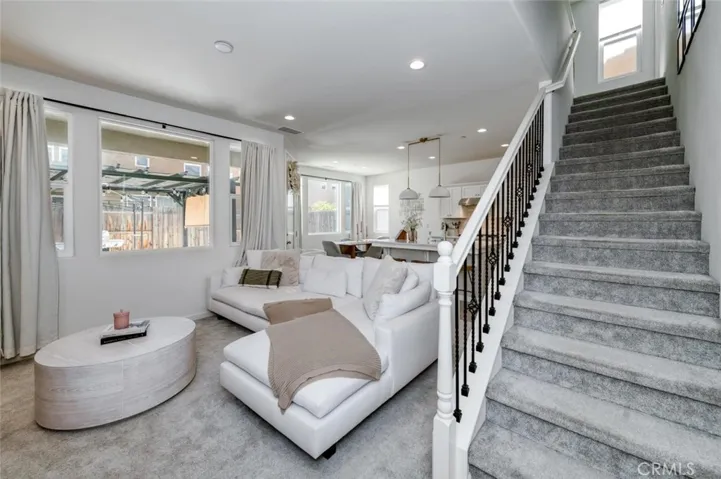 836 Winchell W, Madera, California 93636
