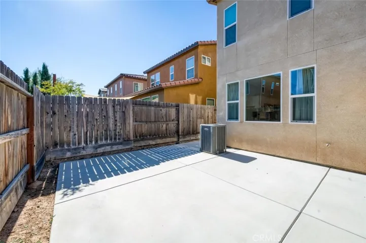836 Winchell W, Madera, California 93636
