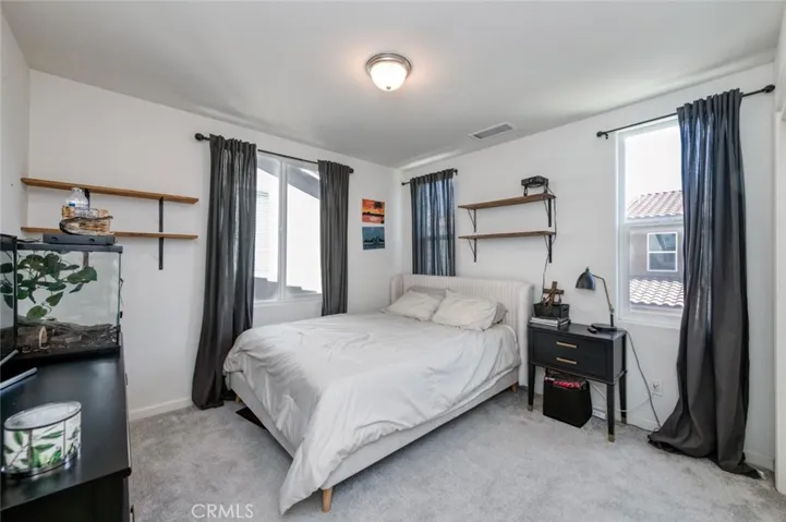 836 Winchell W, Madera, California 93636