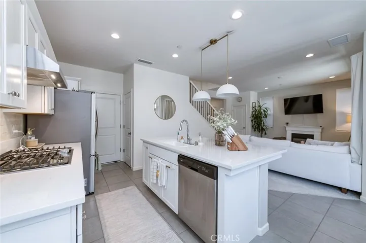 836 Winchell W, Madera, California 93636