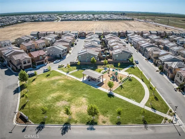 836 Winchell W, Madera, California 93636
