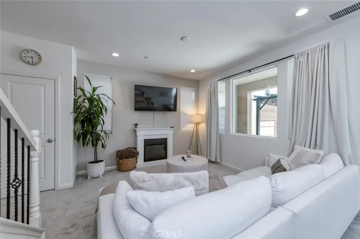 836 Winchell W, Madera, California 93636