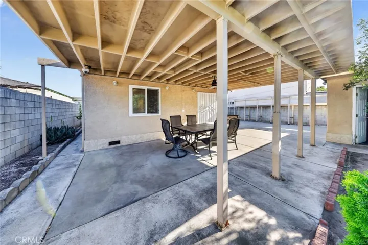 11407 Delano, North Hollywood, California 91606