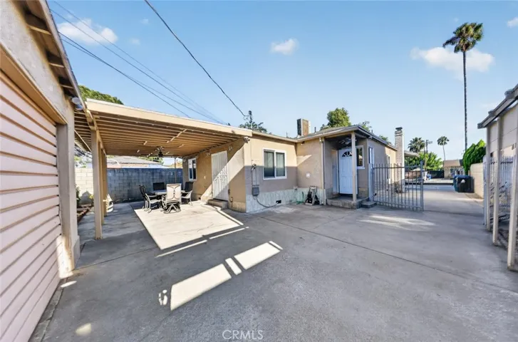 11407 Delano, North Hollywood, California 91606