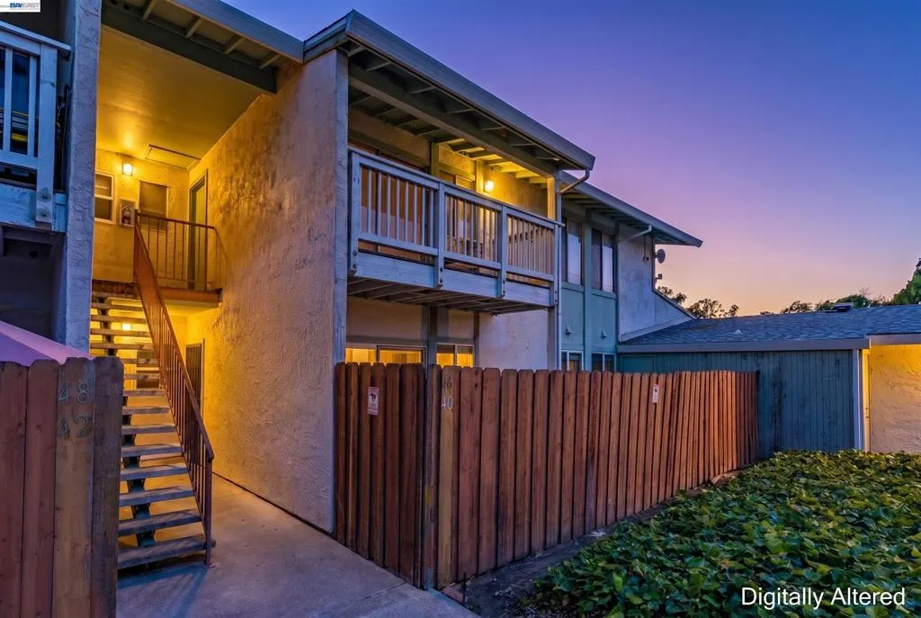 423 Gregory St #40