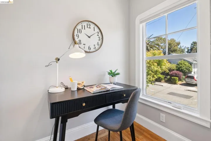 Charming Reading Nook