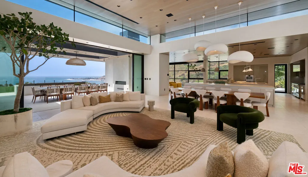 5012 Carbon Beach Terrace, Malibu, California 90265 — photo 4