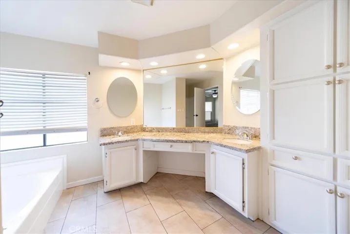 44545 Springwood, Hemet, California 92544