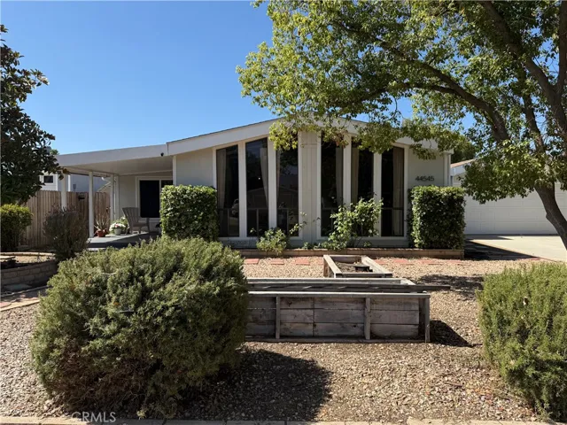 44545 Springwood, Hemet, California 92544