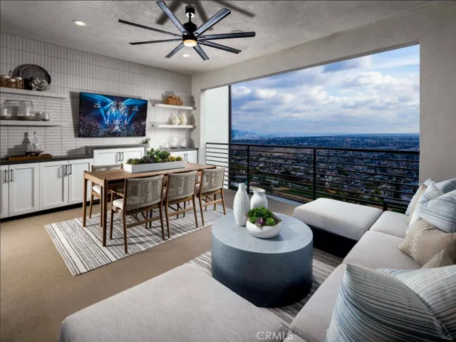 Spectrum Outdoor Deck