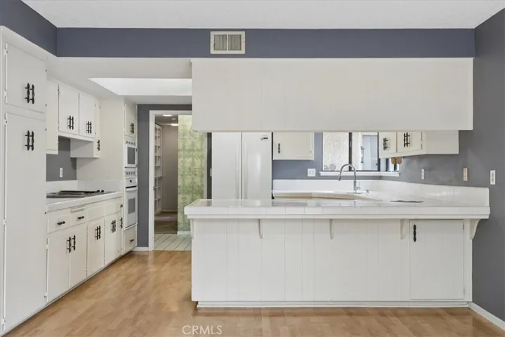 422 Garnet, Santa Maria, California 93454
