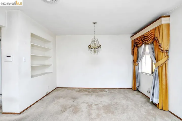 901 Carpino Ave, Pittsburg, California 94565