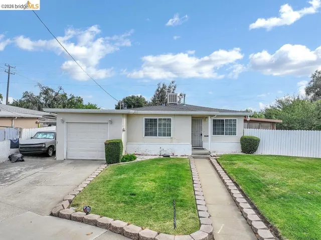 901 Carpino Ave, Pittsburg, California 94565