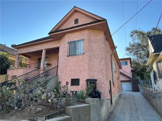 520 Solano Avenue, Los Angeles, California 90012