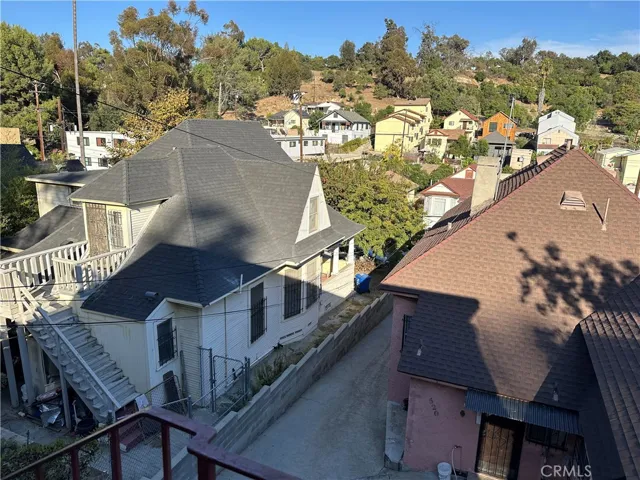 520 Solano Avenue, Los Angeles, California 90012