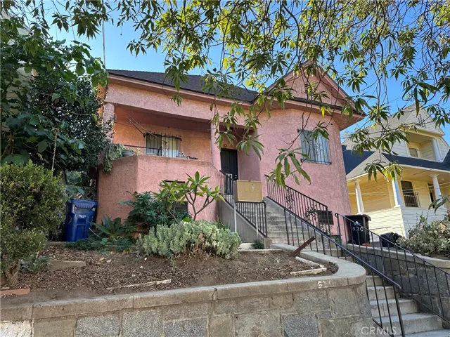 520 Solano Avenue, Los Angeles, California 90012
