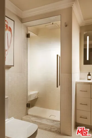 8787 Shoreham Drive 101, West Hollywood, California 90069
