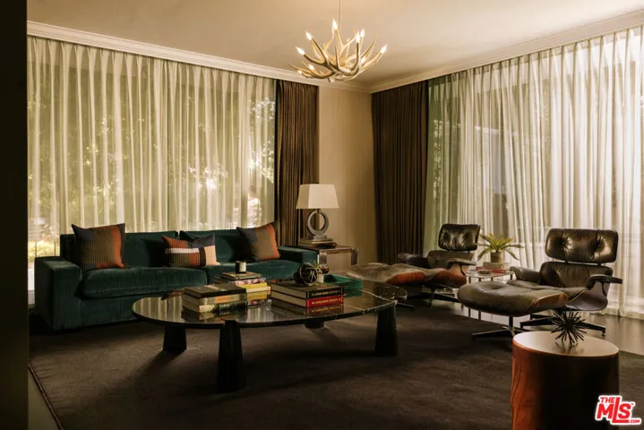 8787 Shoreham Drive 101, West Hollywood, California 90069
