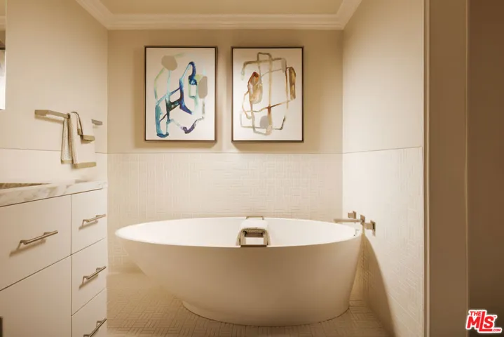 8787 Shoreham Drive 101, West Hollywood, California 90069