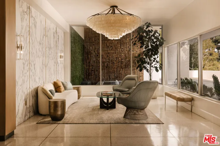 8787 Shoreham Drive 101, West Hollywood, California 90069