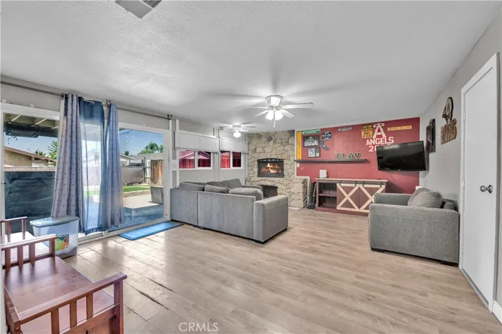 784 S Miramar, San Jacinto, California 92583
