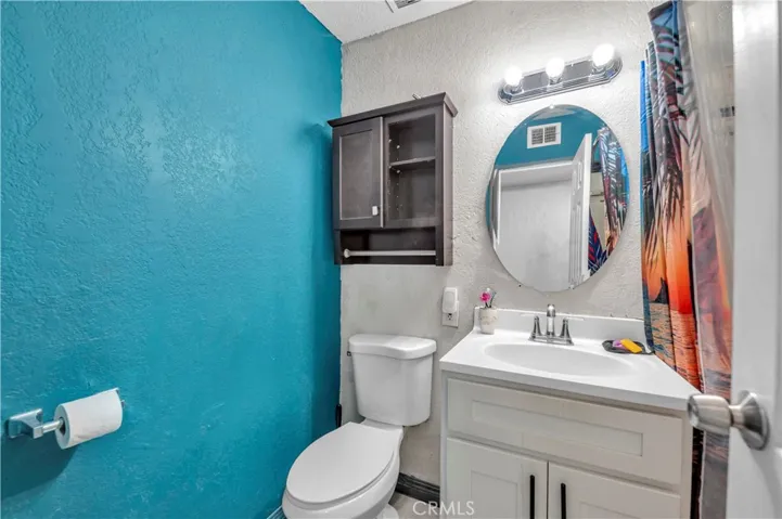 784 S Miramar, San Jacinto, California 92583